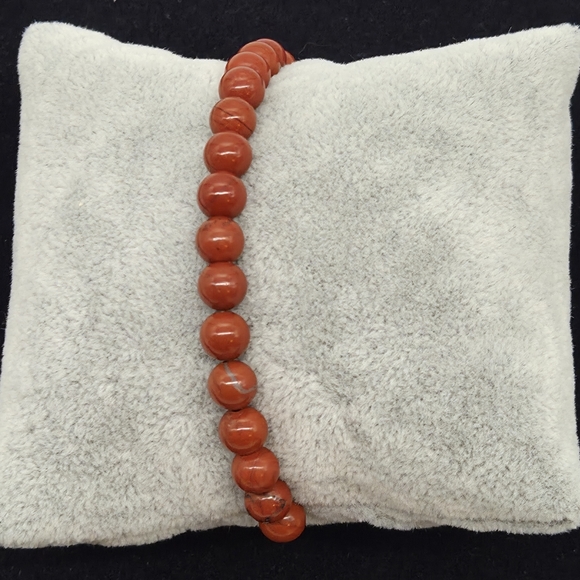 Red Jasper Natural Stone Bead Stretch Bracelet - Picture 1 of 4